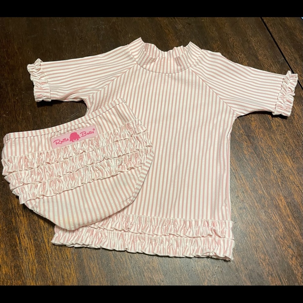 Ruffle Butts 2t rashguard set